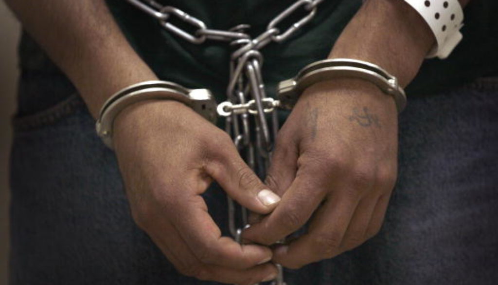 illegal handcuffs